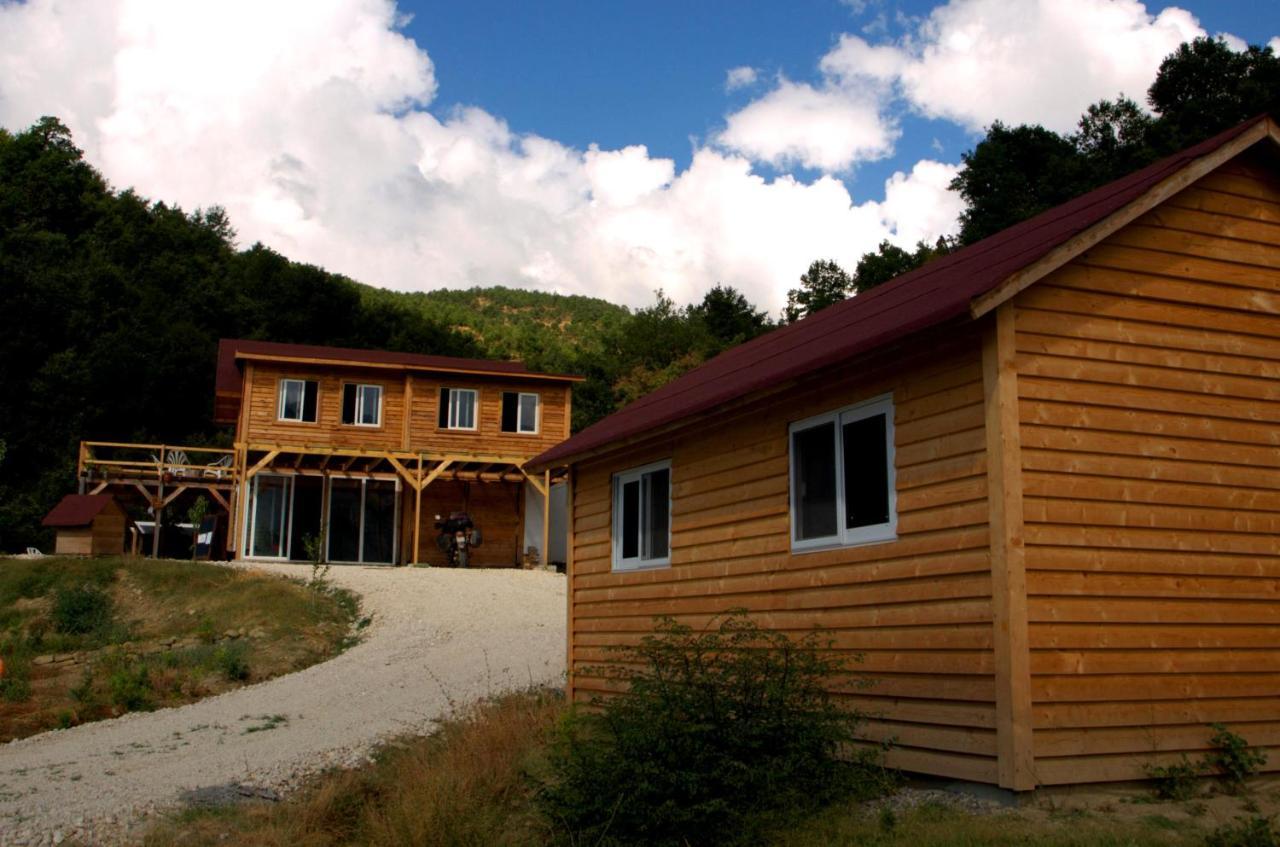Ferma Albanik Kelcyre Exterior foto